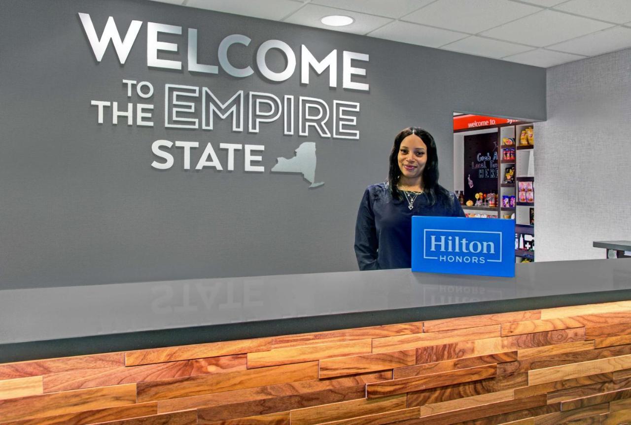 Hampton Inn & Suites By Hilton Syracuse Dewitt Източна Сиракуза Екстериор снимка