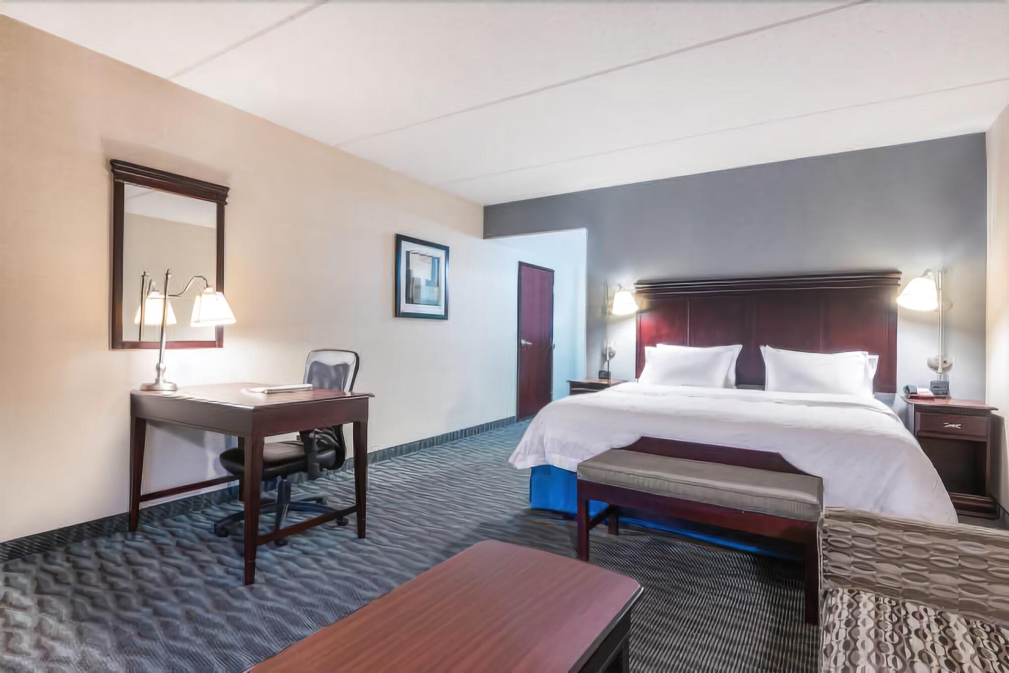 Hampton Inn & Suites By Hilton Syracuse Dewitt Източна Сиракуза Екстериор снимка